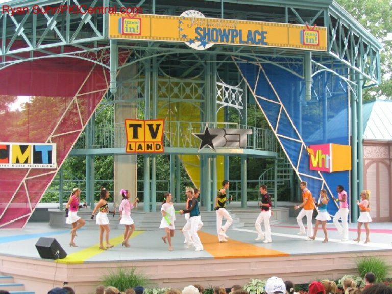 Tuned In at the International Showplace
