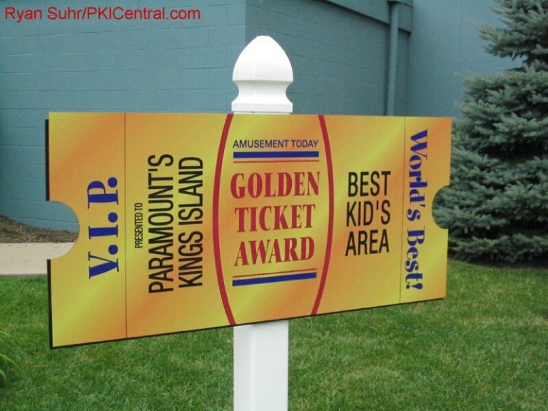 Hanna-Barbera Land's Golden Ticket Award