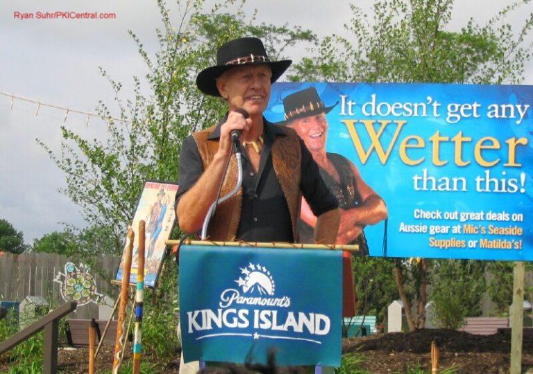 Crocodile Dundee making his speech at Boomerang Bay's media day
