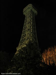 Eiffel Tower being lit by the fireworks on the Royal Fountain at Nights of Fire 2004