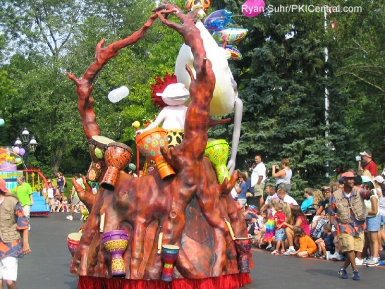 Nickelodeon Celebraton Parade