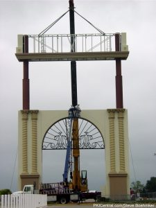 Sign Construction Aug 31, 04