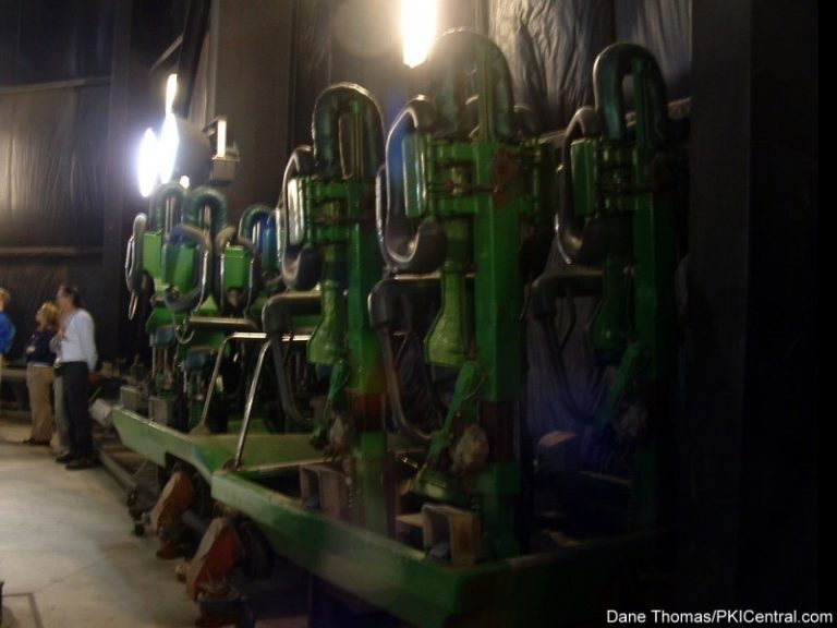 King Cobra Trains