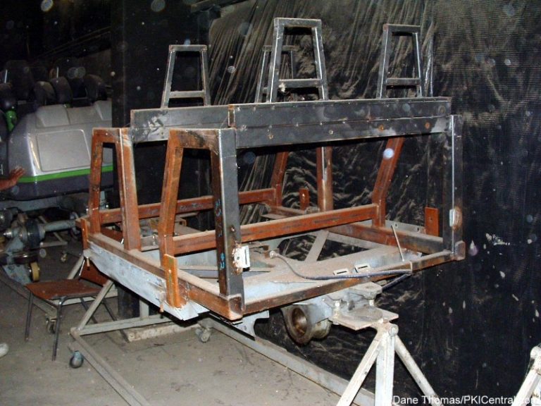 Flight of Fear Train