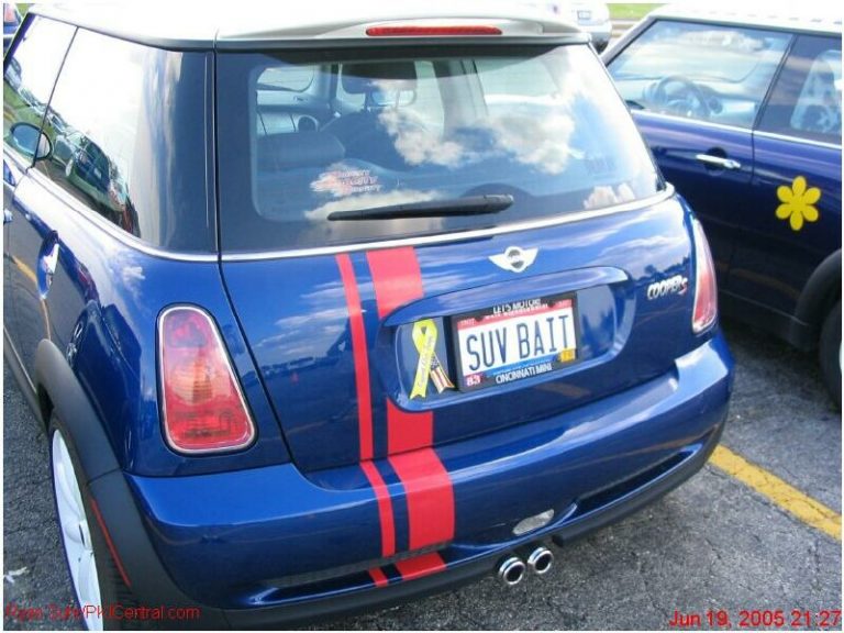 Exclusive Mini Cooper Parking