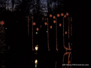 Setting Up Holiday Illuminations In Rivertown