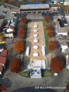 Winterfest Preparations on fountain