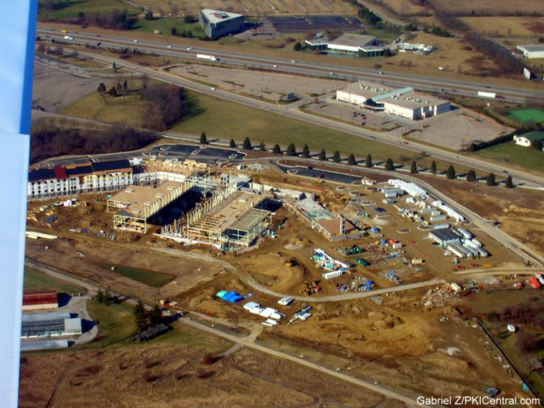 Aerial view of Great Wolf Lodge