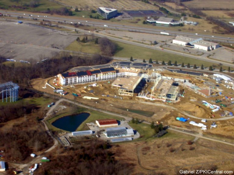 Aerial view of Great Wolf Lodge