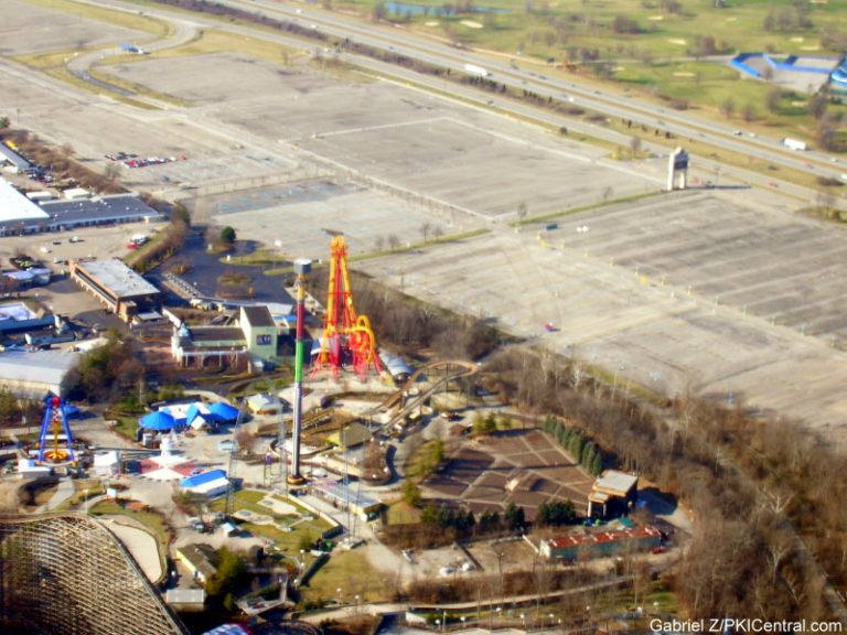 Aerial view of Kings Island