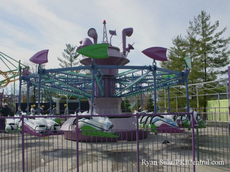 Danny Phantom's Flyers being tested with ice for weight.
