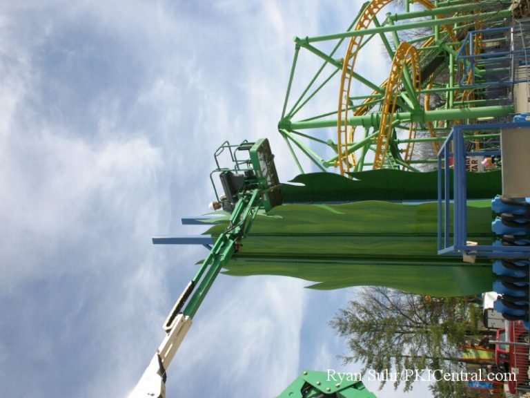 Painting Plankton's Plunge