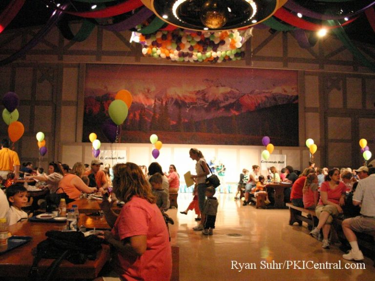 2006 Opening Day Character Breakfast — photo 2 of 19