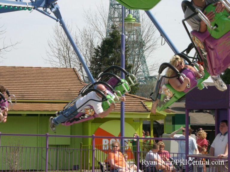 Phantom Flyers — photo 10 of 11