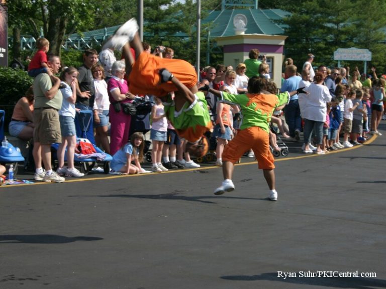Nickelodeon Celebration Parade 2006 — photo 4 of 38