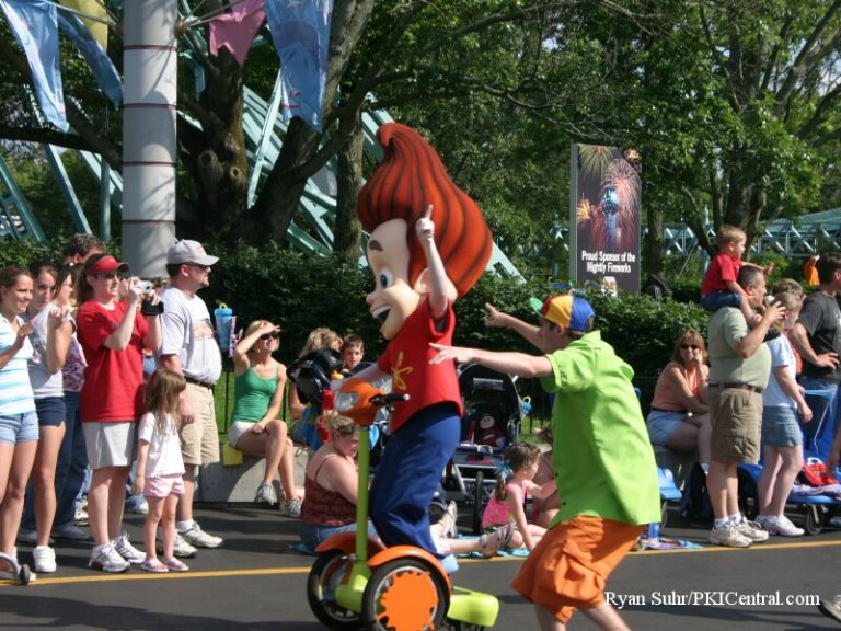 Nickelodeon Celebration Parade 2006 — photo 3 of 38