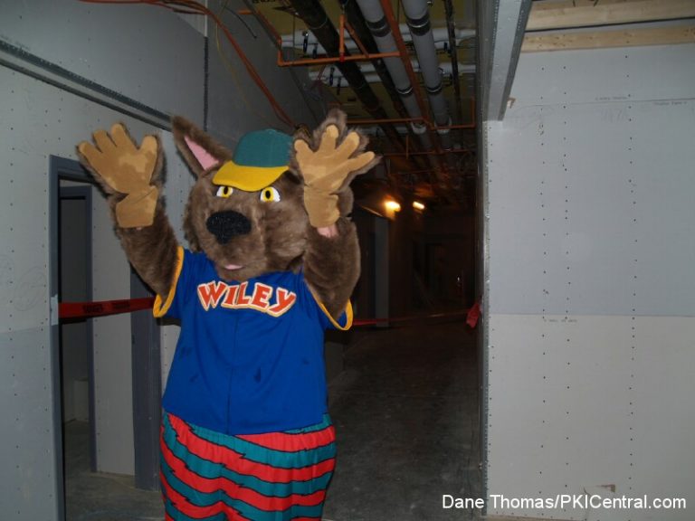 GWL Mascot