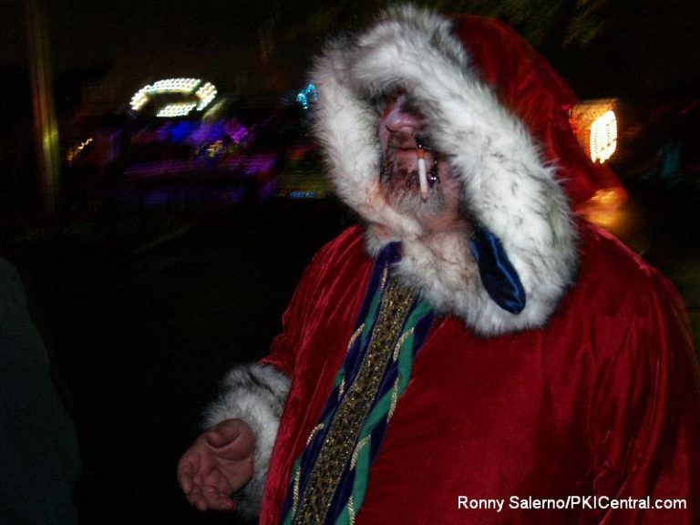 Fearfest Santa.