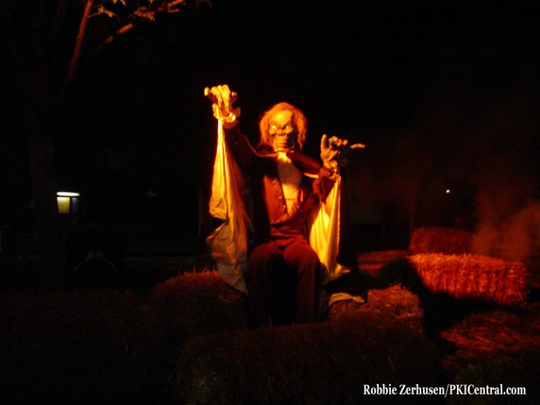 Maestro outside the fron gate.