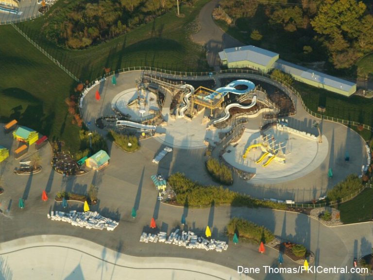 Overview of Boomerang Bay