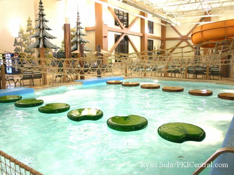 Great Wolf Lodge Indoor Waterpark — photo 8 of 53