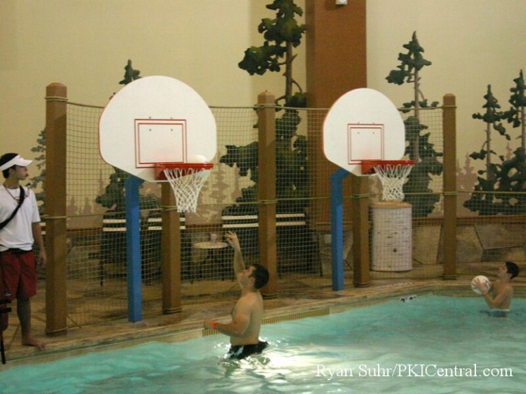 Great Wolf Lodge Indoor Waterpark — photo 13 of 53