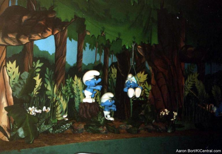 Smurfs Enchanted Voyage