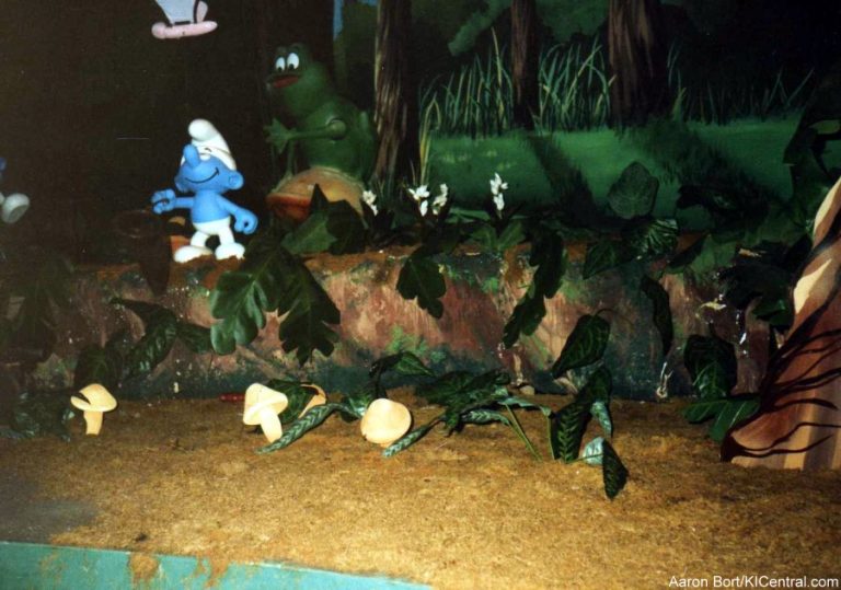 Smurfs Enchanted Voyage