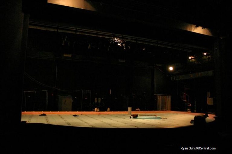 Paramount Theatre - New Stage