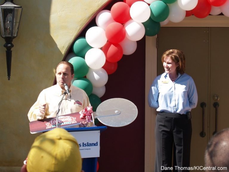 International Street LaRosa'a Grand ReOpening