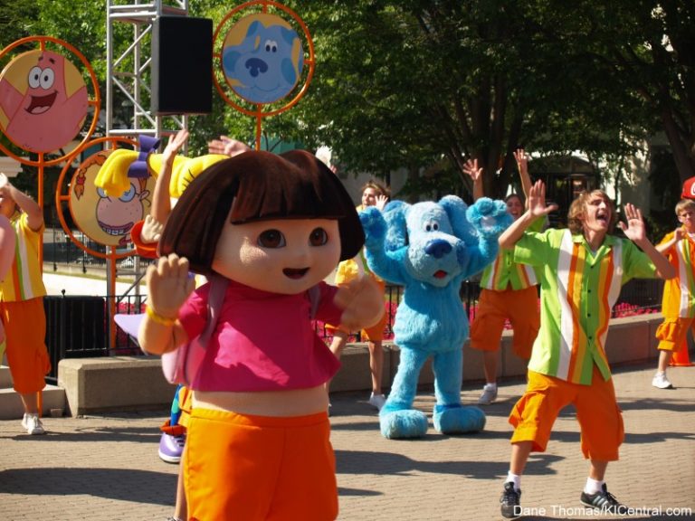 Nicktoons Live at 5