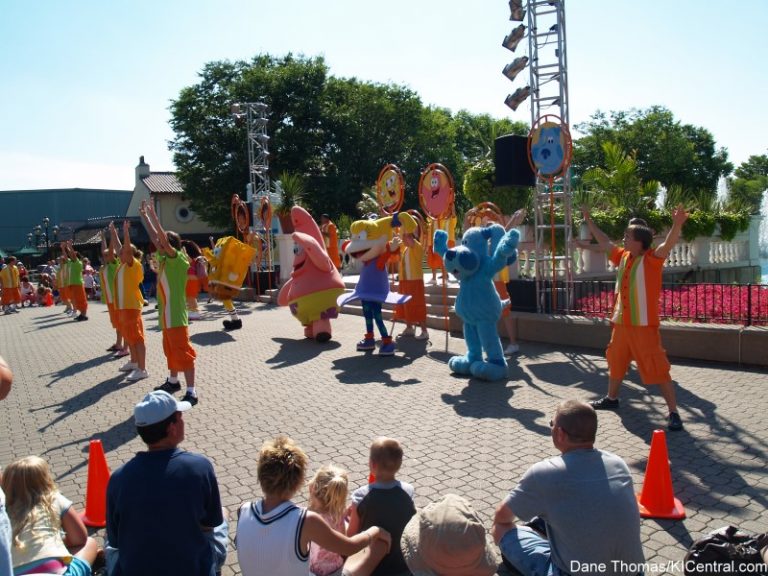 Nicktoons Live at 5