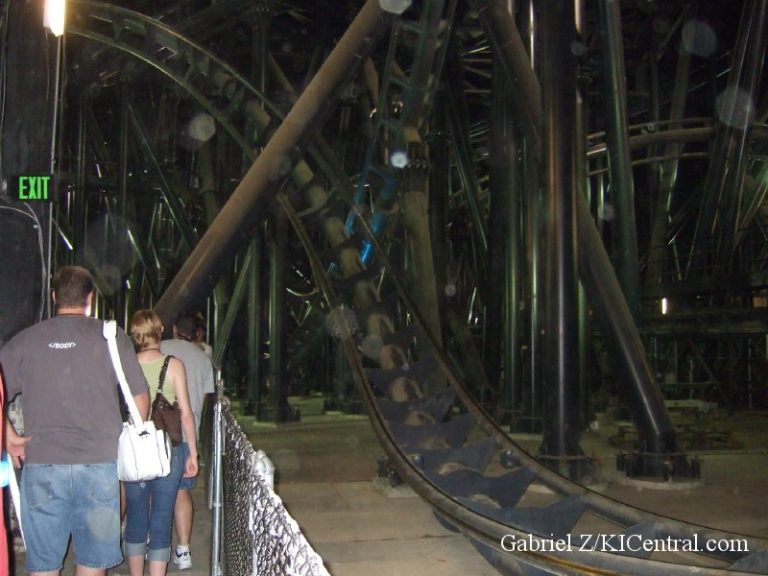 Flight of Fear Backstage Tour