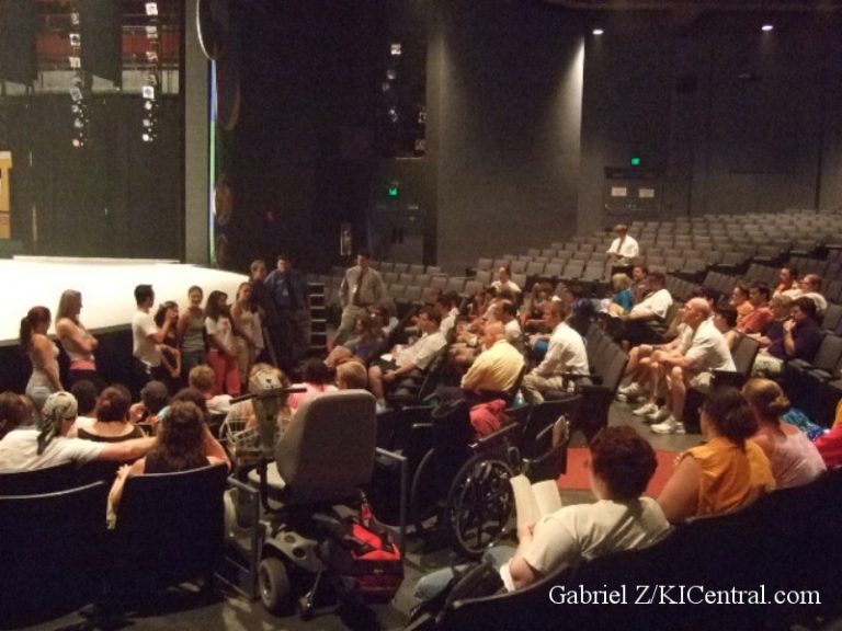 Endless Summer on Ice Q&A Session with the cast.