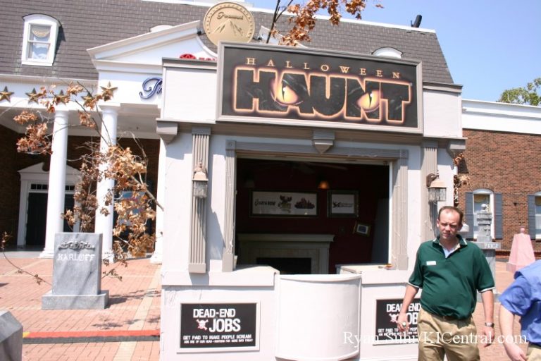 Recruitment of Halloween Haunt Employees - In front of Paramount Theatre