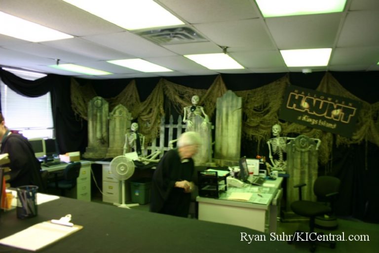 Halloween Haunt Props