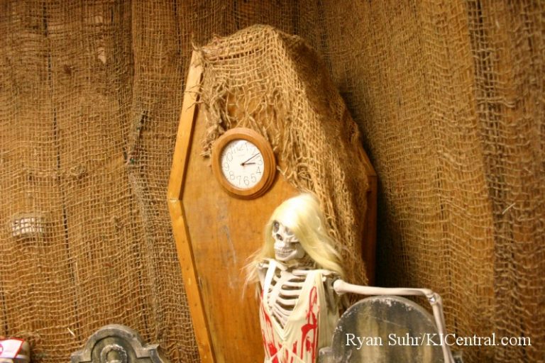 Halloween Haunt Props