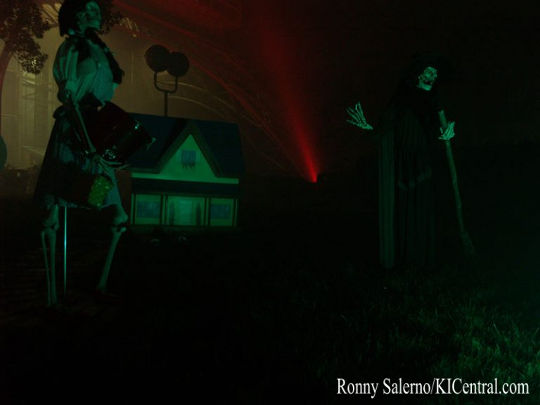 Halloween Haunt 2007 — photo 11 of 62