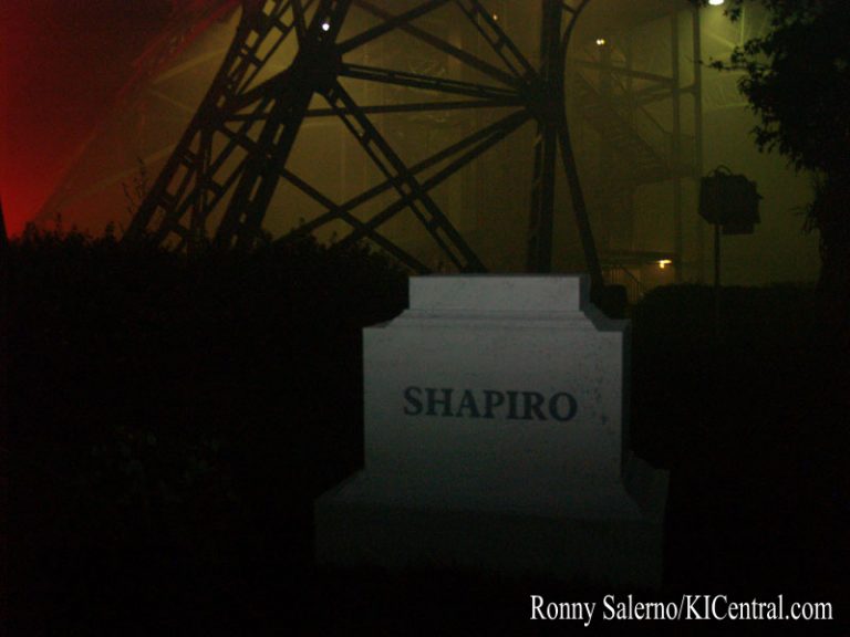 Halloween Haunt 2007 — photo 22 of 62