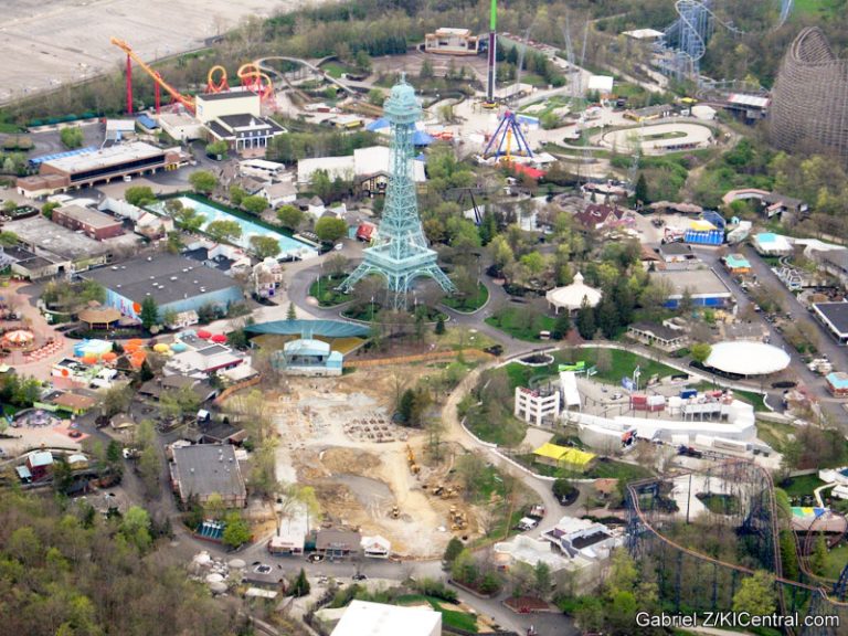 Overview+Mystery Construction