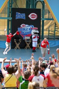 Cincinnati Reds at Kings Island