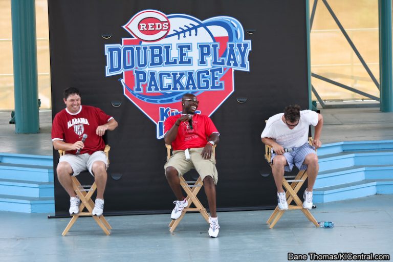 Cincinnati Reds at Kings Island