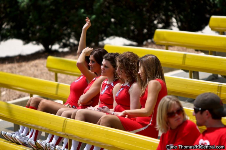 Cincinnati Reds at Kings Island