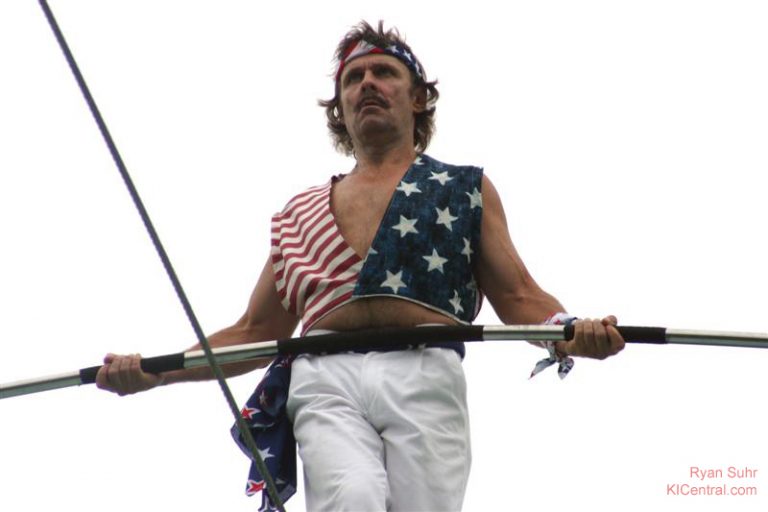 Rick Wallenda Walks 2,000ft on a highwire, July 4th, 2008