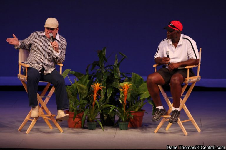 Pete Rose and George Foster at Kings Island, Labor Day 2008 — photo 16 of 22