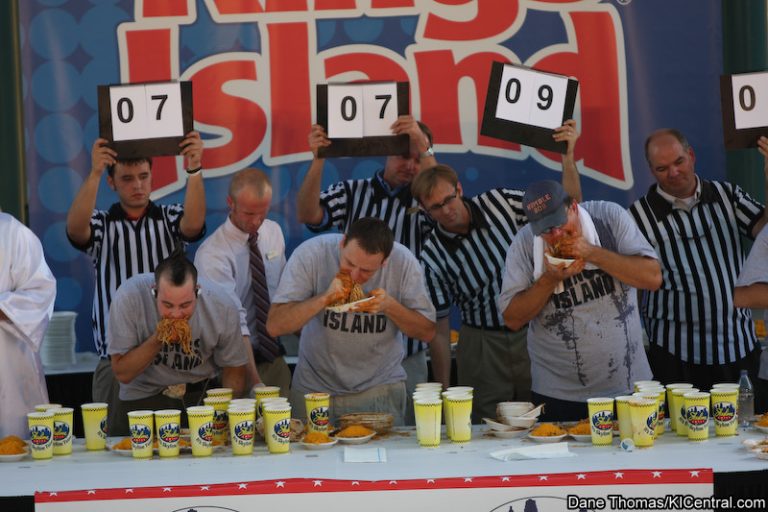 Major League Eating at Kings Island, Labor Day 2008 — photo 29 of 59