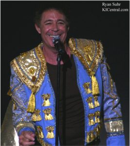 "Johnny Bravo" (Greg Brady) Performing at the Brady Bunch Reunion at Kings Island