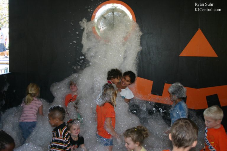 Howl-O-Fest 2008