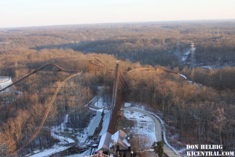 View of The Beast from the Diamondback Lift Hill, January 2009