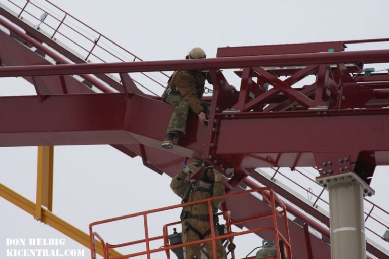 Final Piece of Diamondback is Attached, 01-26-09